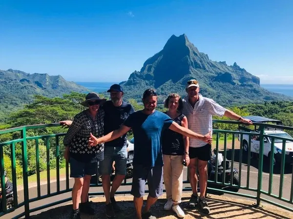 Safari Tropical Tours in Moorea - Belvedere